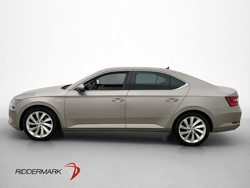 Bild 4 av Škoda Superb Skoda 2.0 TDI 4x4 L&K D-Värm Drag Skinn Canton Navi
