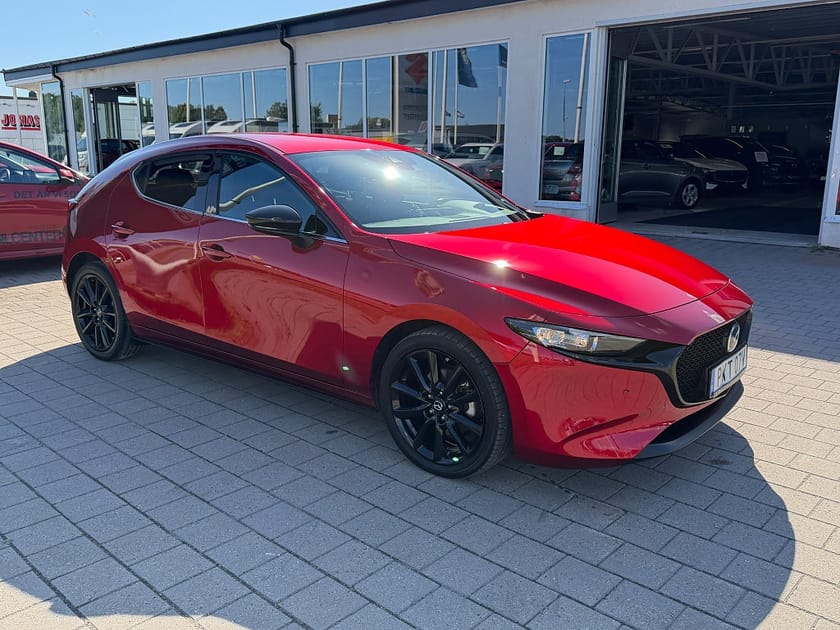Bild 4 av Mazda 3 Hatchback 2.0 150 hk Homura 2.0 SKYACTIV-G M Hybrid