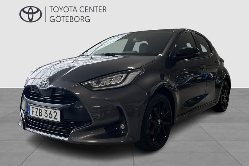 Bild 1 av Toyota Yaris Hybrid 1,5 5D STYLE JBL SÄKERHETSPAKET//VINTERHJUL INGÅR