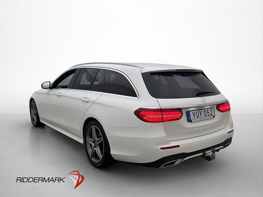 Bild 5 av Mercedes-Benz E 200 T d AMG Line Värmare Drag Pano Kamera