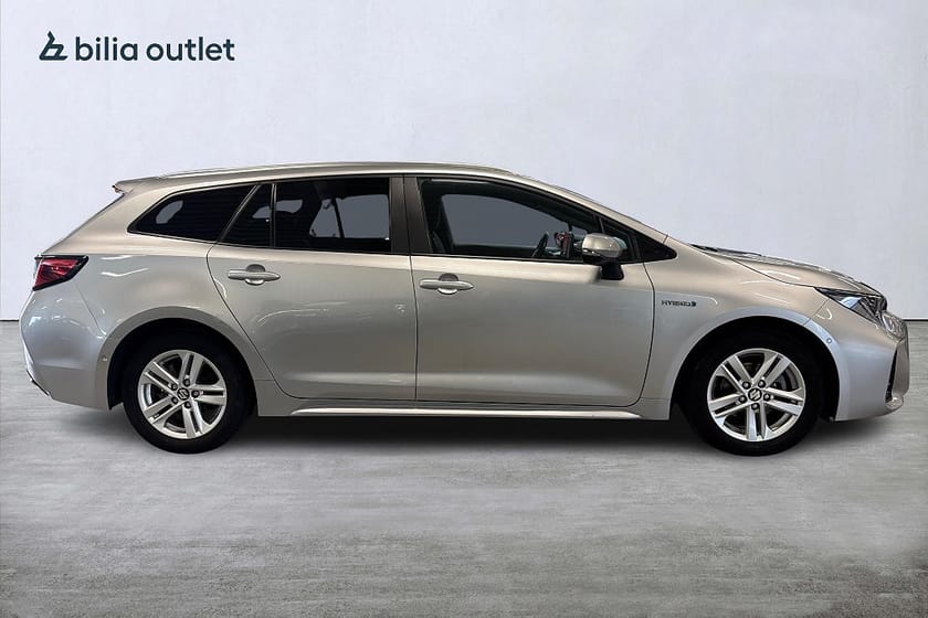 Bild 5 av Suzuki Swace Hybrid 1.8 VVT-i E-CVT Inclusive 122hk Backkamera