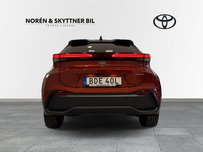 Bild 5 av Toyota C-HR PHEV 2,0 LADDHYBRID FWD EXECUTIVE