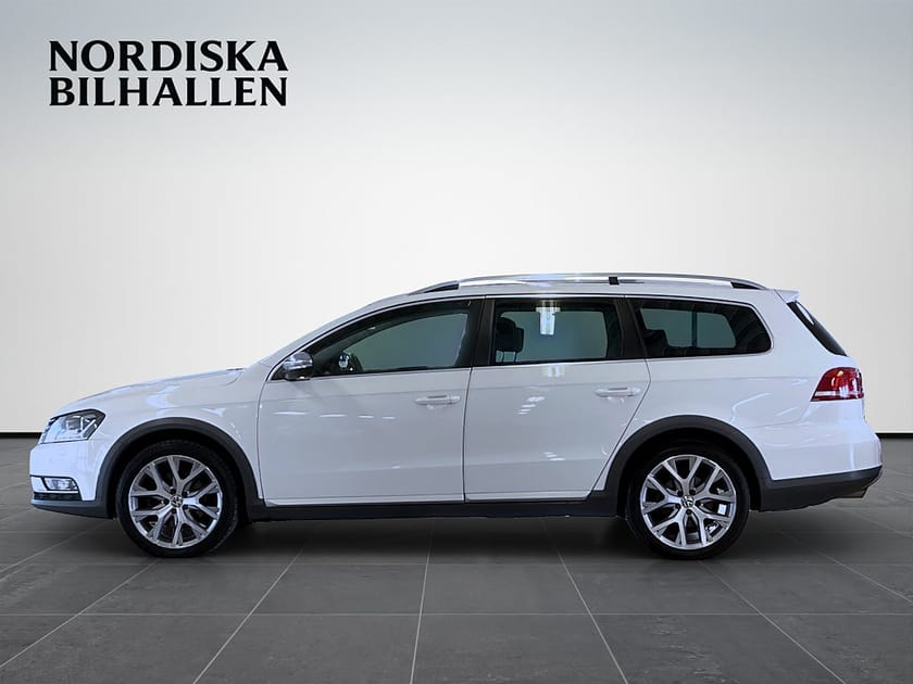 Bild 4 av Volkswagen Passat Alltrack 2.0 TDI DPF BMT 4Motion Kamera Pano Värmare