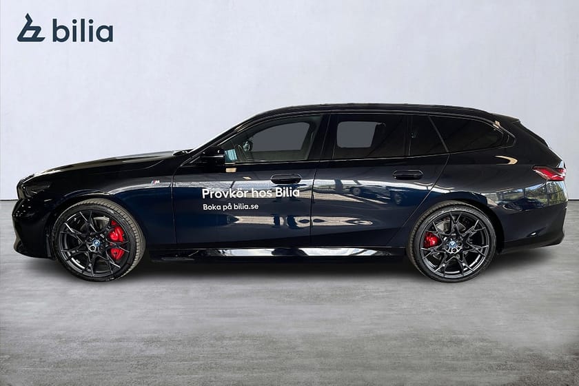 Bild 3 av BMW i5 xDrive40 Touring MSport Pro Pano H/K Drag Elstolar Demo