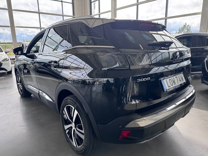 Bild 3 av Peugeot 3008 1.2 PureTech 130 hk GT | 360° | Adp farthållare | Navi