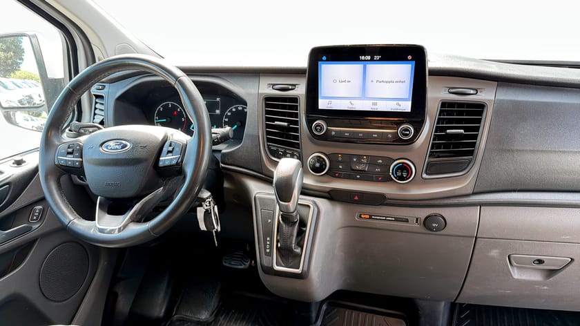 Bild 4 av Ford Transit Custom 300 L2 2,0L 130HK /Carplay / Drag/ Takräcke