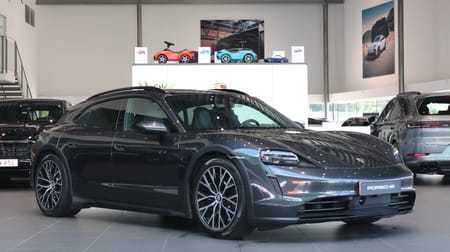 Porsche Taycan 4 Cross Turismo