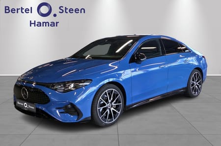 Mercedes-Benz CLA 350 4MATIC | AMG, Hengerfeste, Panorama ++