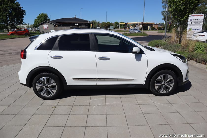 Bild 1 av Kia e-Niro 64.0 kWh 204hk Advance Plus Momsbil Navi Svensksåld