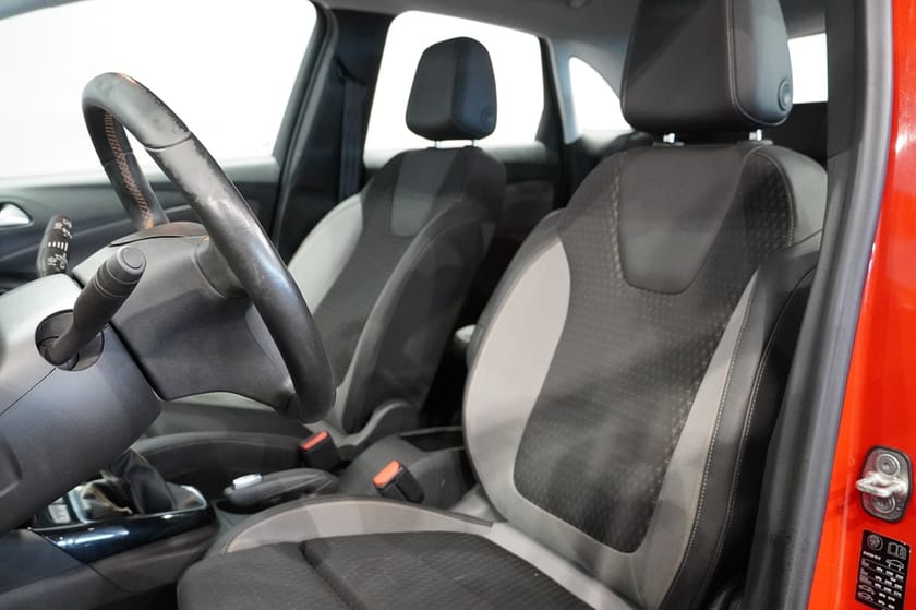 Bild 4 av Opel Crossland X 1.2 81HK BACKKAMERA RATTVÄRME