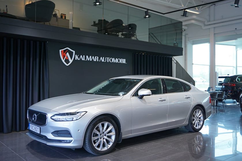 Bild 4 av Volvo S90 D4 AWD Geartronic Momentum Advanced Edition 190hk