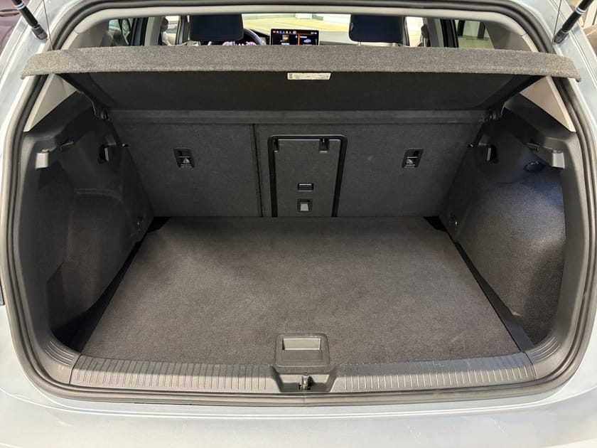 Bild 1 av Volkswagen Golf LIFE 1.5 ETSI 150 HK DSG