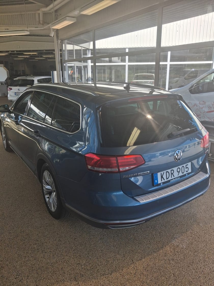 Bild 3 av Volkswagen Passat Alltrack 220hk 4M Aut/Drag/Acc