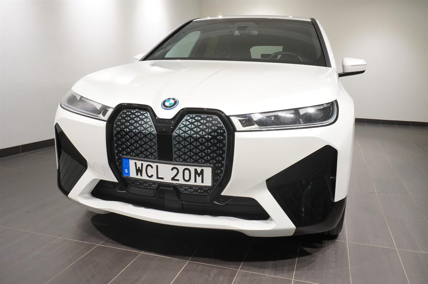 Bild 5 av BMW iX xDrive50 3,95% Sport Edition H K Drag Laser DAP