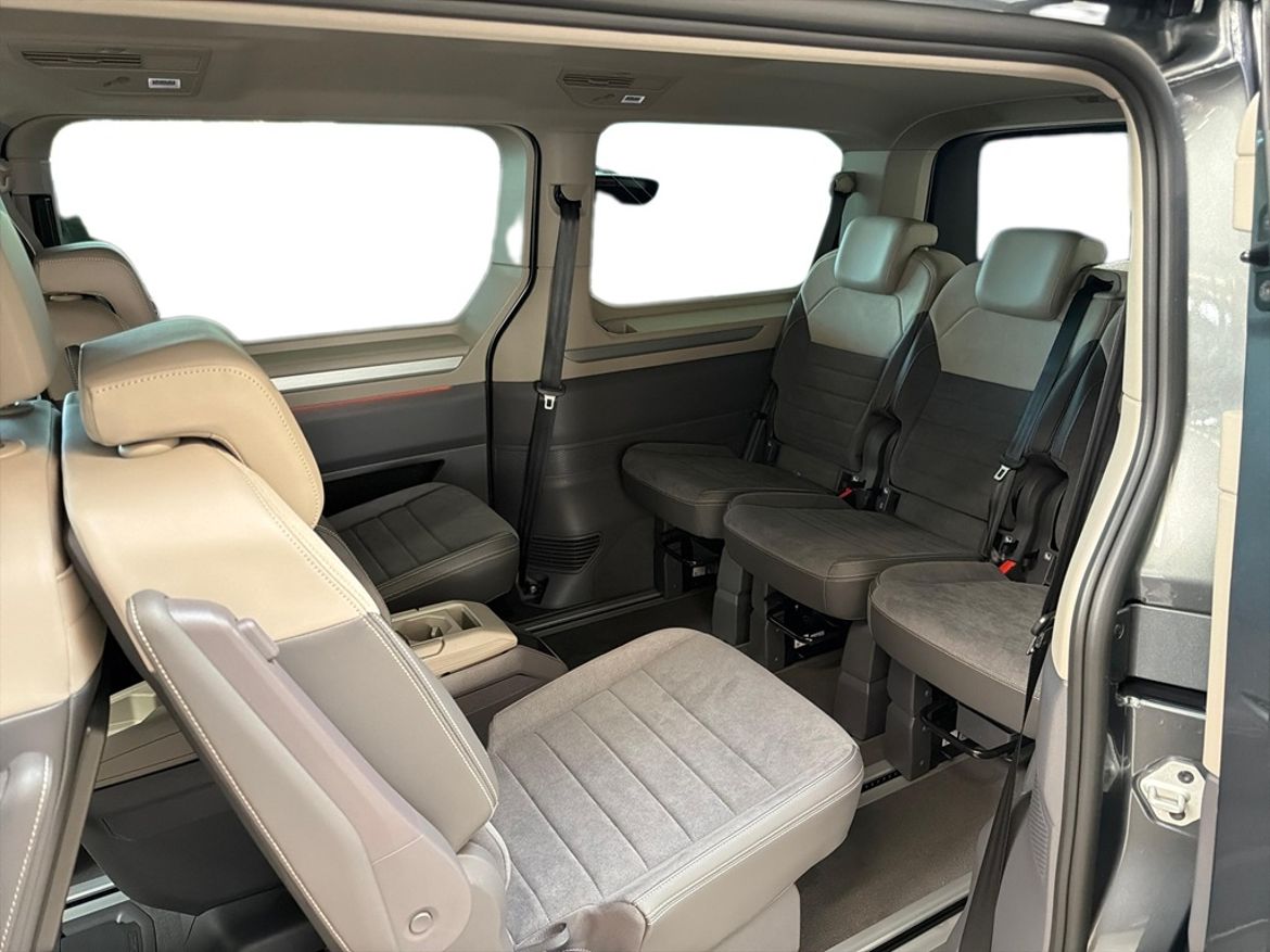 Volkswagen Volkswagen Multivan eHybrid 4M — bild 23