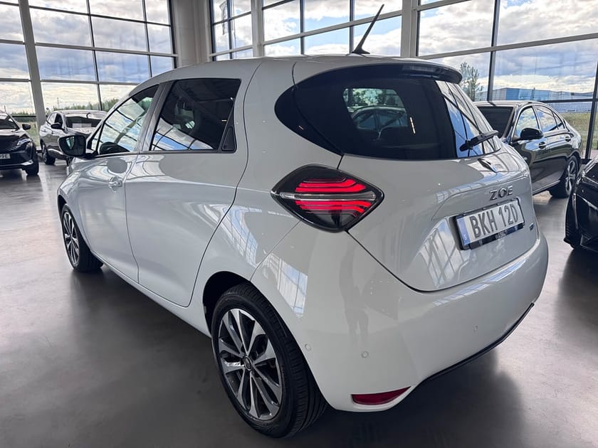 Bild 3 av Renault ZOE R135 52 kWh | Friköpt Batteri | Navi | Backkamera