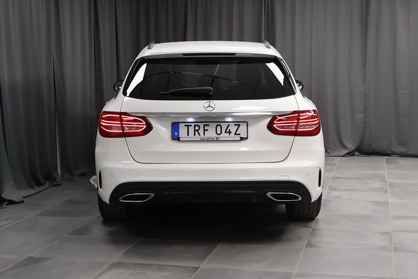 Bild 4 av Mercedes-Benz C 220 T d 4MATIC AMG Premium Burmester Värmare Night Edt