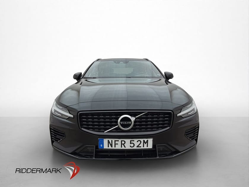 Bild 2 av Volvo V60 Recharge T6 AWD R-Design VOC P-Värm Kamera Carplay