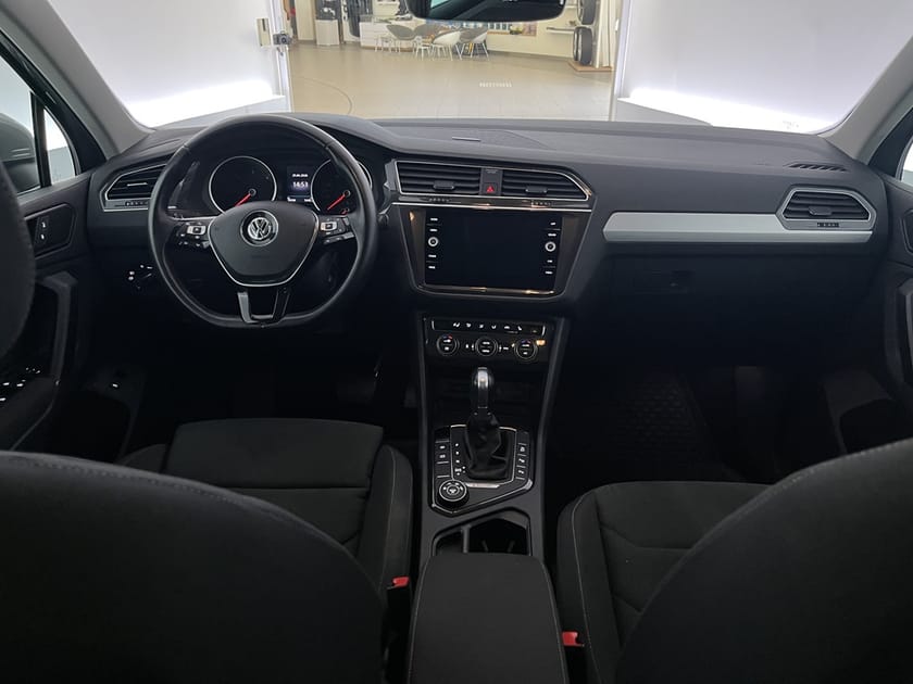 Bild 5 av Volkswagen Tiguan TDI 190 DSG 4M R-Line Drag Värm Kamera
