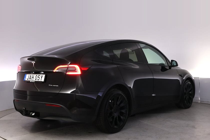 Bild 5 av Tesla Model Y Long Range AWD Autopilot 20" Pano Drag