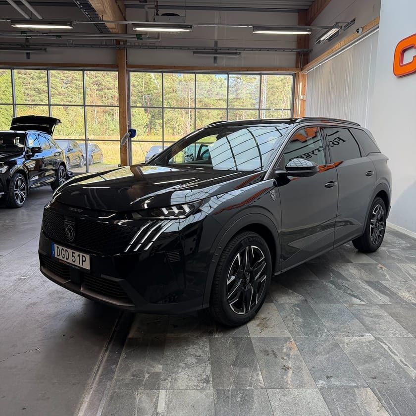 Bild 5 av Peugeot 5008 Hybrid 145