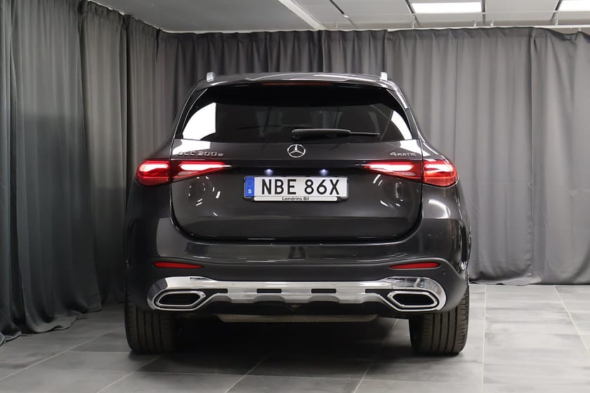 Bild 4 av Mercedes-Benz GLC 300 e 4MATIC AMG Advanced Plus Burmester Drag LED MOMS