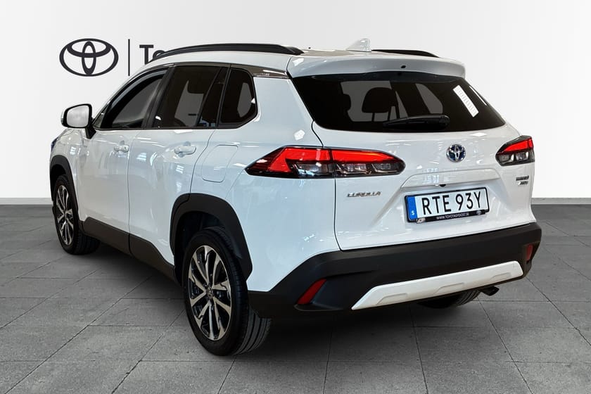 Bild 3 av Toyota Corolla Cross Hybrid AWD-i AWD  Style Automat Rattvärme Backkamera Adaptiv farthållare mm.