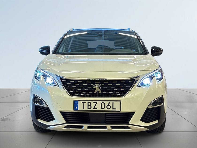 Bild 2 av Peugeot 3008 GT HYBRID4 EAT 360/SoV-Däck/Drag/Navi/Adaptiv Fart
