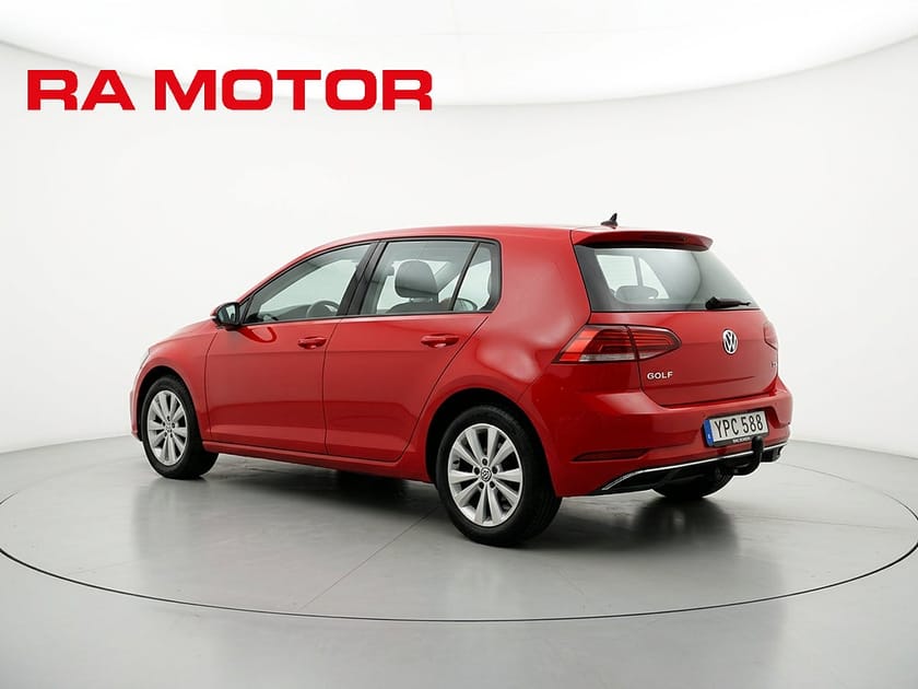Bild 4 av Volkswagen Golf 1.0 TSI 110hk |Adaptiv Farth | Drag | Apple Carplay |