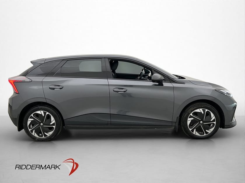 Bild 5 av MG 4 Electric Long Range 64 kWh Luxury 360° Värmepump Navi