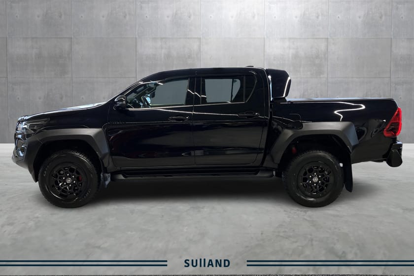 Bilde 2 av Toyota Hilux Dobbelcab 2.8D - 4x4 GR SPORT II