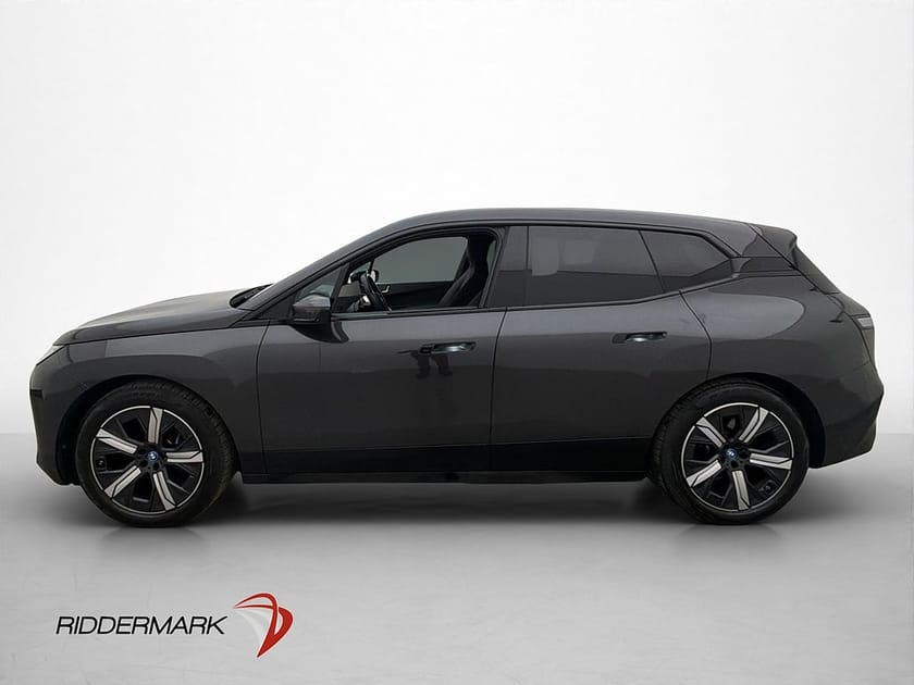 Bild 5 av BMW iX xDrive50 Sport Sky 360° H/K Luftfjä Dragkrok MOMS