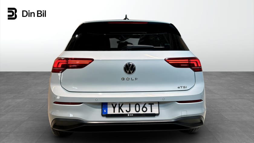 Bild 5 av Volkswagen Golf eTSI150 DSG Edition/P-värmare/Backkamera