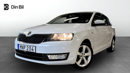 Škoda Rapid Spaceback Elegance 1.2 TSI 105hk Sensorer bak / Navigation