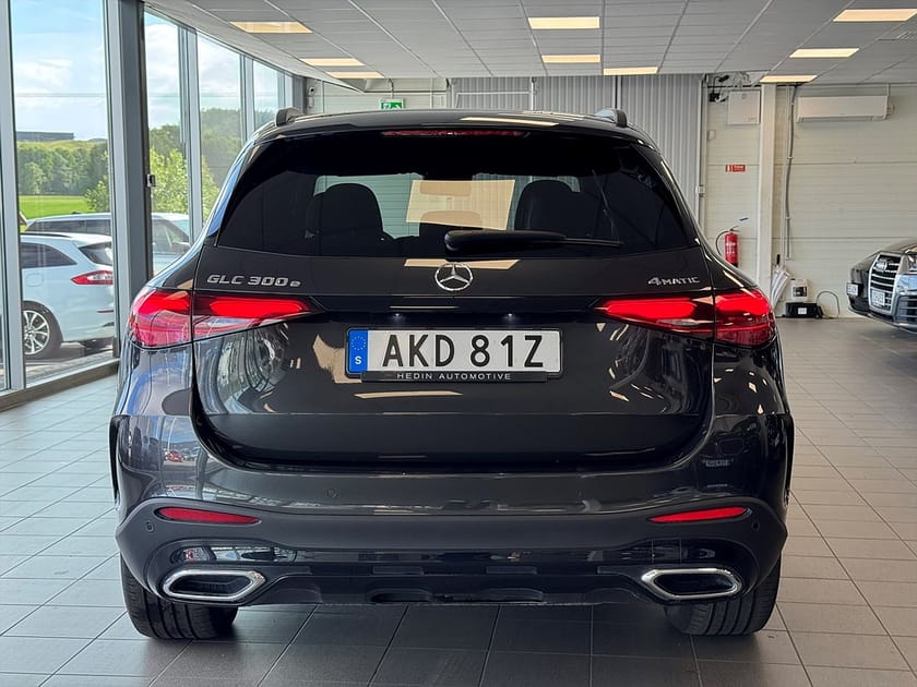 Bild 3 av Mercedes-Benz GLC 300 e 4MATIC 300e AMG Burmester MOMS