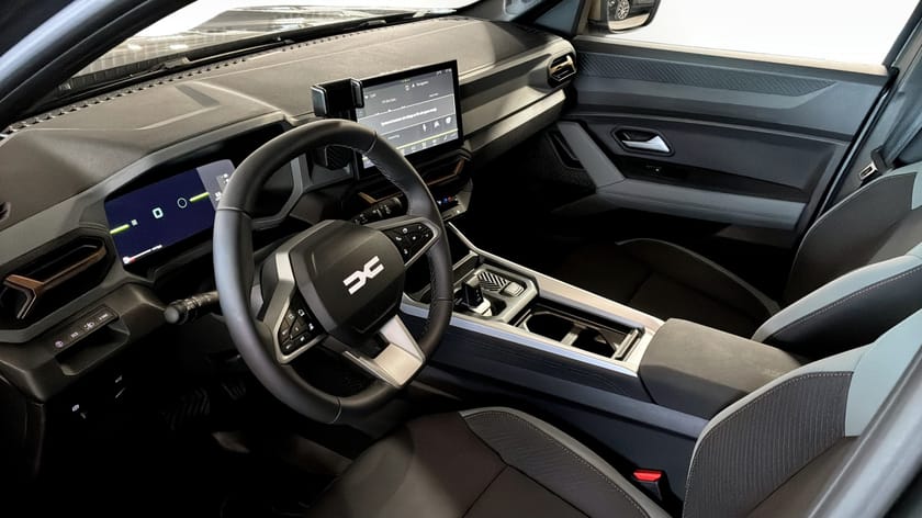 Bild 3 av Dacia Bigster Hybrid 155
