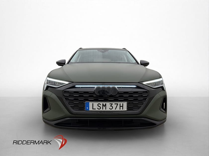 Bild 3 av Audi Q8 55 e-tron quattro Q Pano Luftfjäd B&O Matrix Drag 360° MOMS