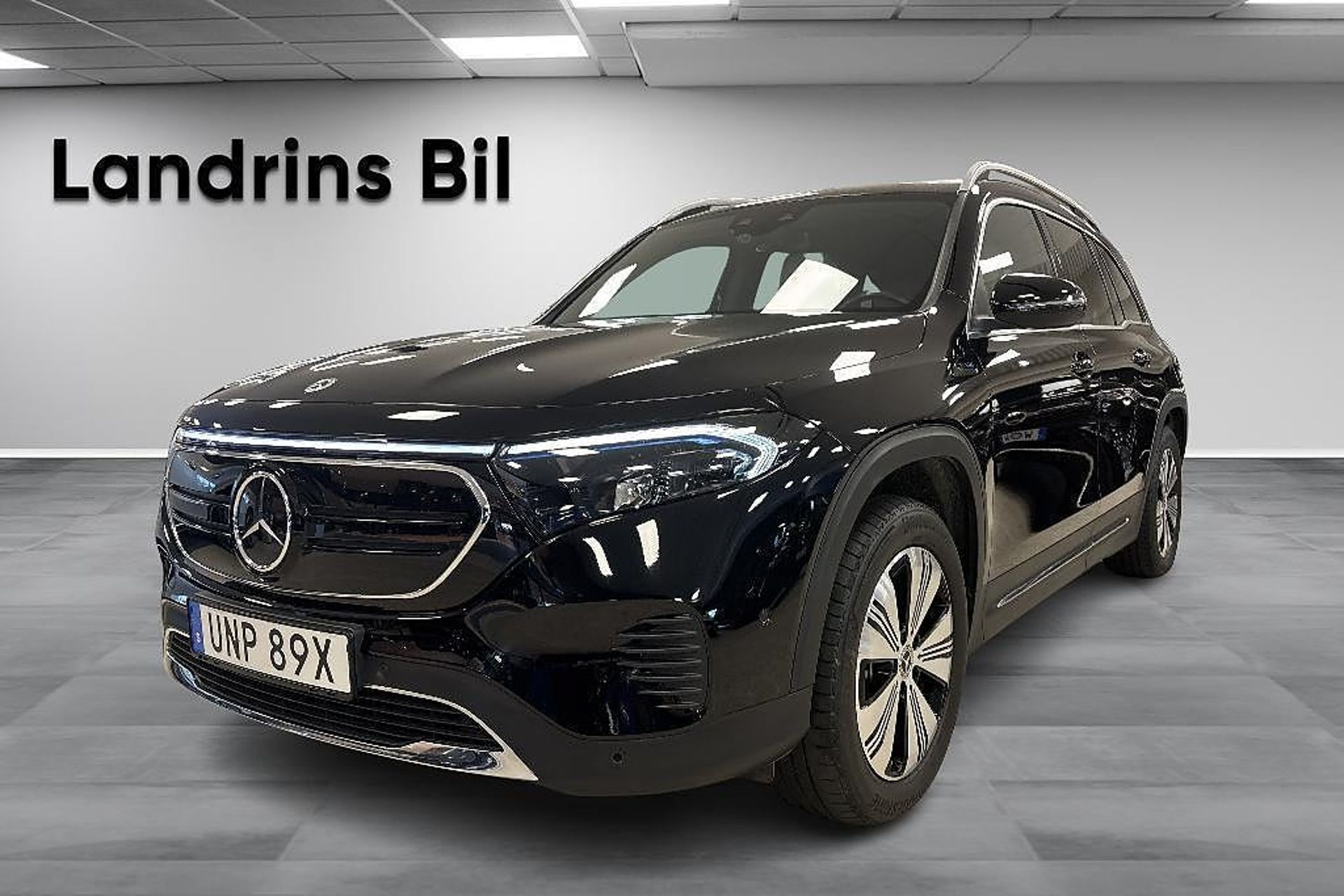 Mercedes-Benz EQB