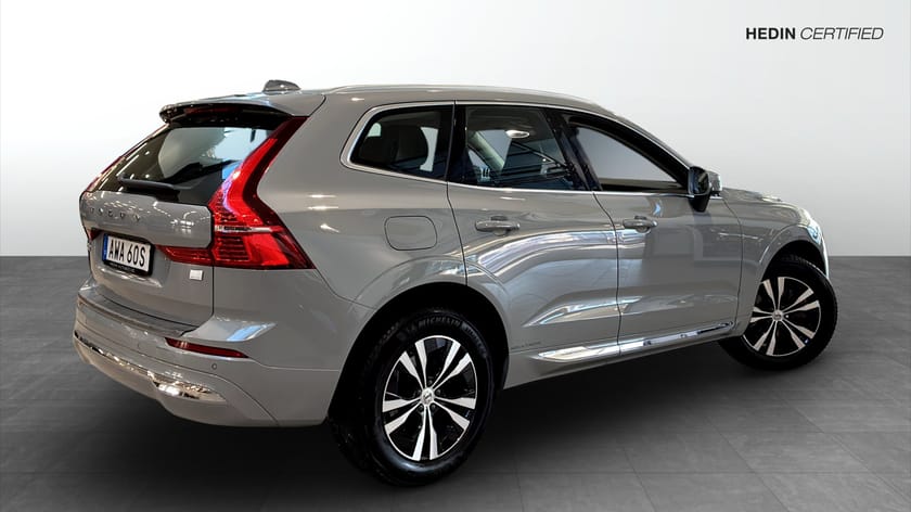 Bild 2 av Volvo XC60 Recharge T6 AWD 350hp CORE / PANO / DRAG /