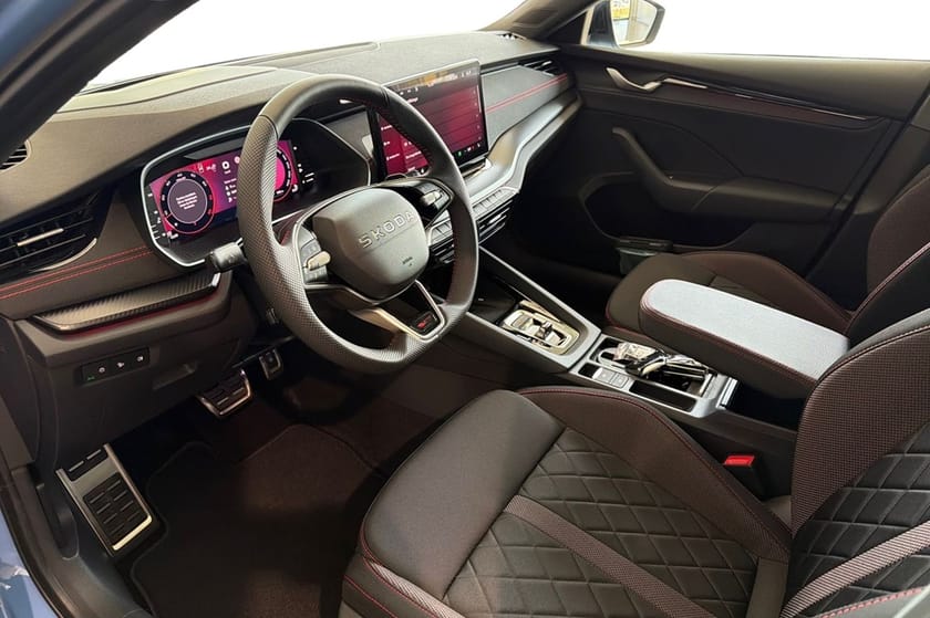 Bild 5 av Škoda Octavia Kombi RS COMBI 2,0 TSI 265 HK 7 VXL DSG