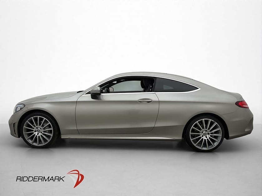 Bild 4 av Mercedes-Benz C 220 d 4MATIC Coupé 4M AMG Cockpit Pano D-Värm Kamera Navi