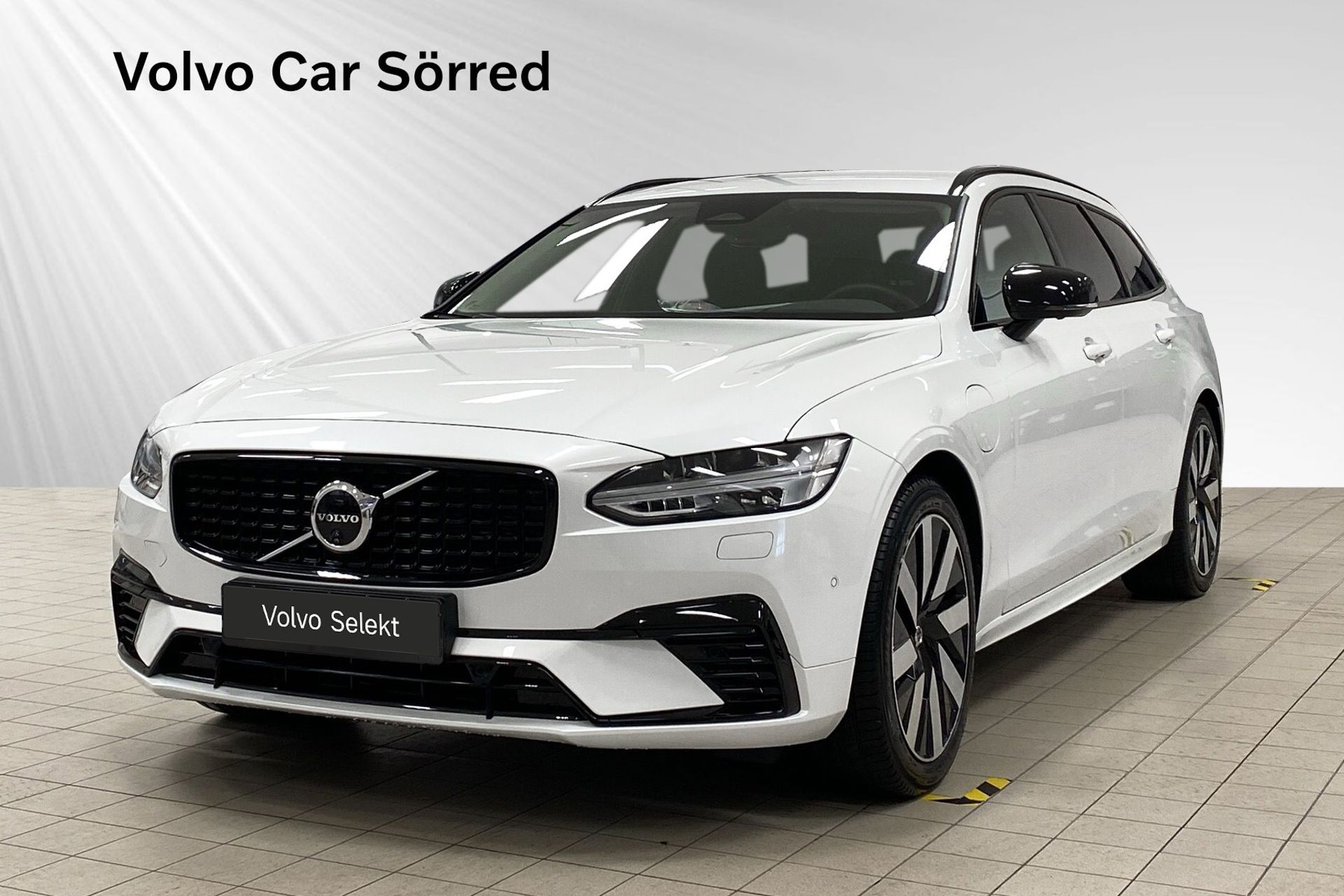 Volvo V90