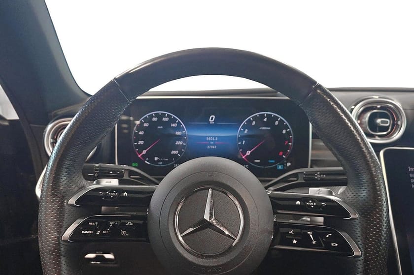 Bild 5 av Mercedes-Benz CLE 300 4MATIC Coupé Drag Burmester Panorama Rattvärme