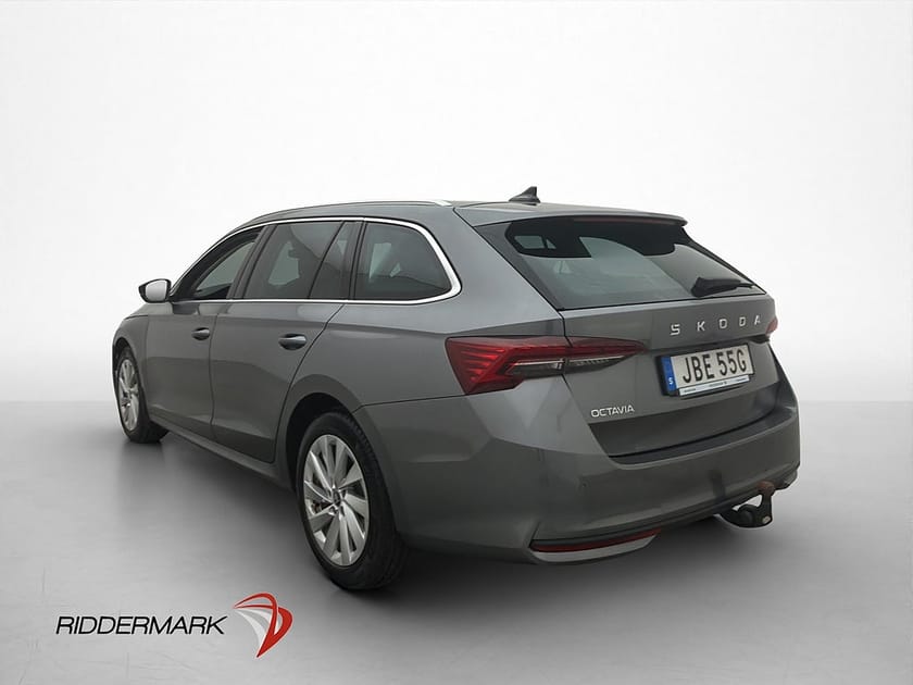 Bild 5 av Škoda Octavia Kombi Skoda 1.5 TSI MHEV 115hk Comfort Plus Kamera Cockpit