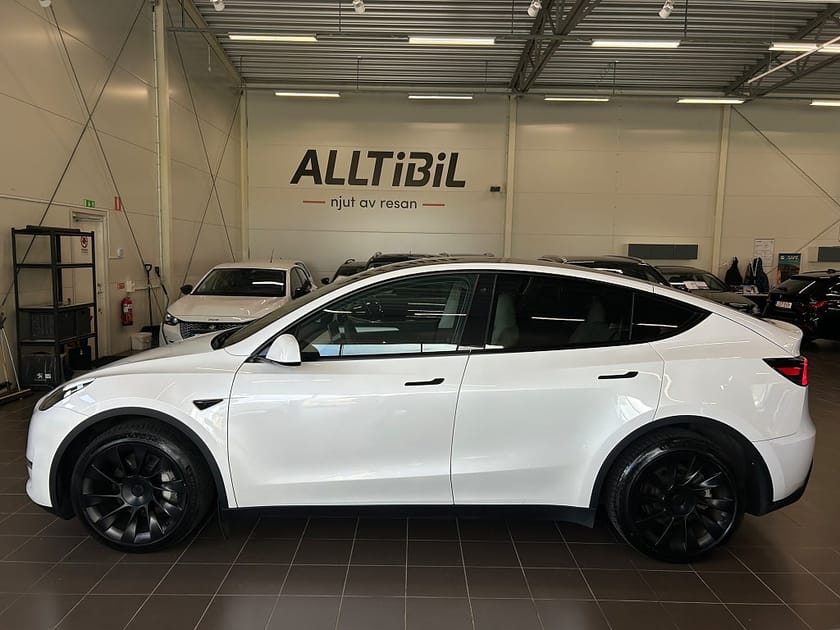 Bild 4 av Tesla Model Y Long Range AWD