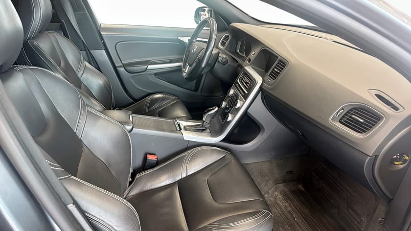 Bild 3 av Volvo V60 D4 Geartronic | 190Hk | DRAG