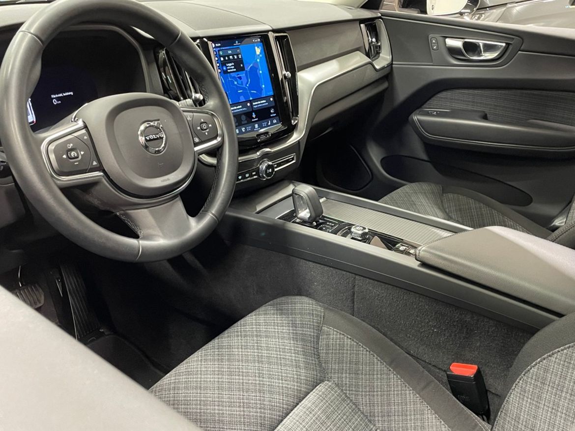 Volvo XC60 2023 - miniatyr 13