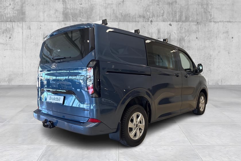 Bilde 5 av Ford Transit Custom 320 Limited AWD L1 Krok/Webasto/2sete/2xskyvedør/Takstativ