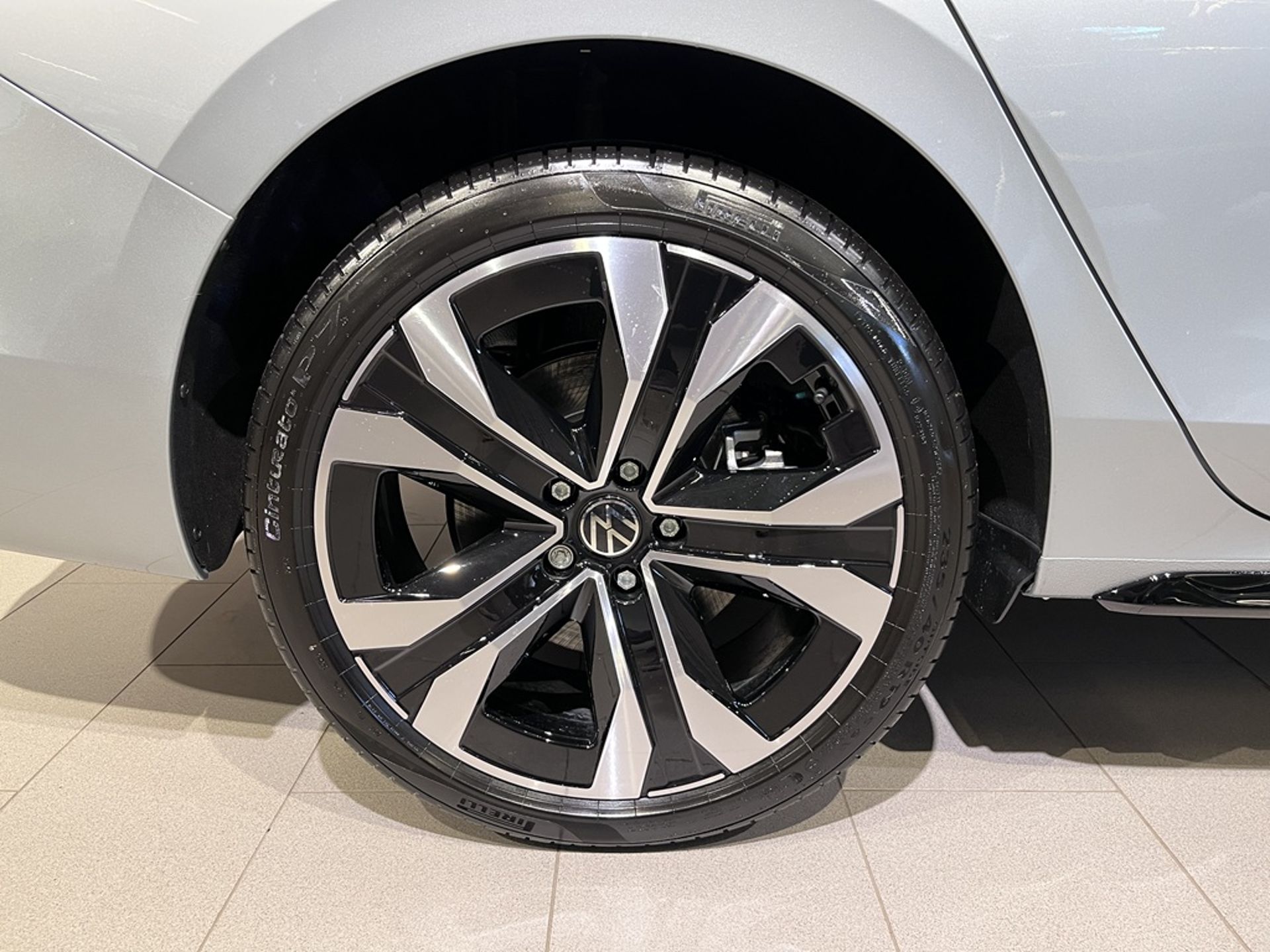 Volkswagen Passat 2027, photo 7/10
