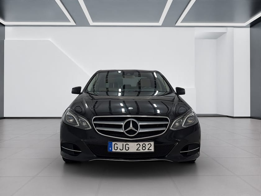 Bild 3 av Mercedes-Benz E 220 CDI BE BlueEFFICIENCY 7G-Tronic Avantgarde/Ny Besiktad